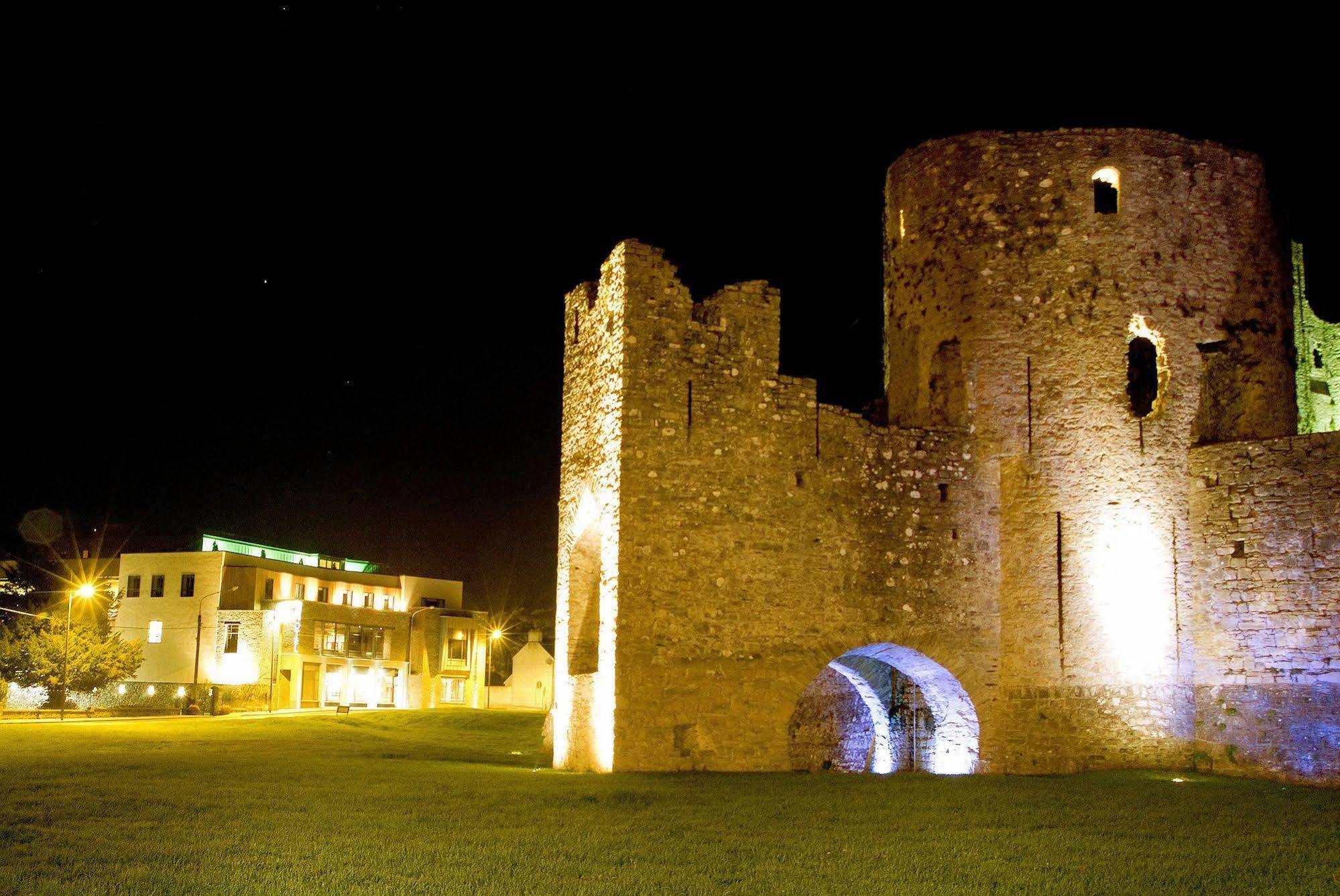 Trim Castle Hotel Eksteriør billede